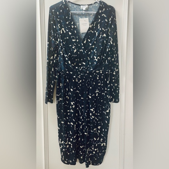 Seraphine Blue Twist Front V-Neck Nursing Dress  Size 10 - Picture 2 of 11